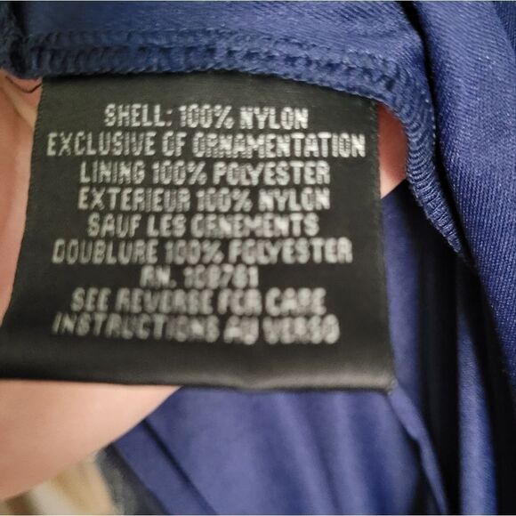 Aidan Mattox Elegant Formal Navy Sequin Dress Size 6 - Picture 14 of 15